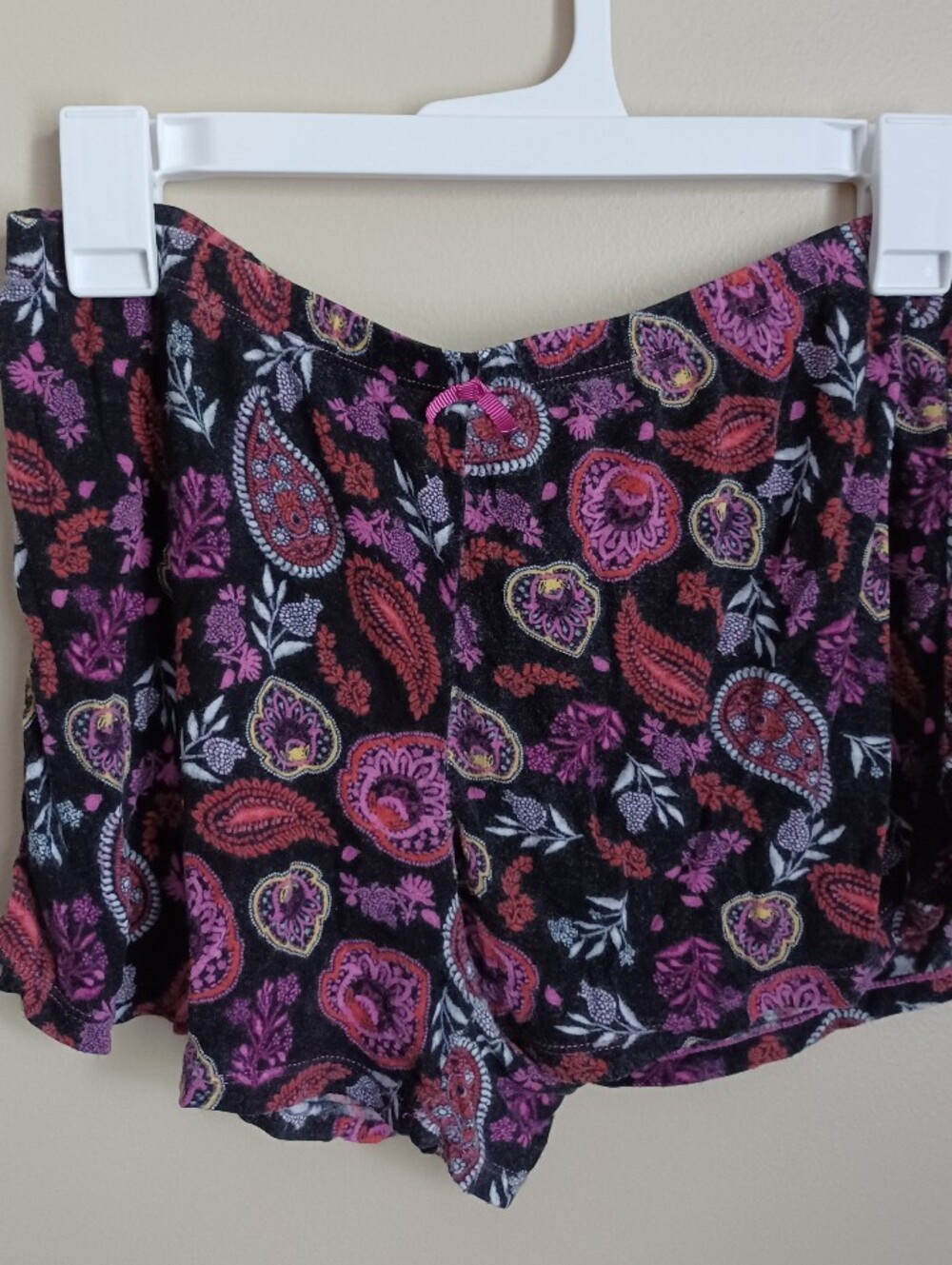 Women's Size S Secret Treasures Sleepwear Shorts Paisley‎ Multicolor Pj Bottoms